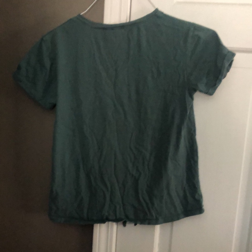 Cute tee - Picture 3 of 4